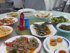 -双月饭店·20年老字号(新村店)
