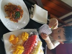 -三亚湾海居铂尔曼度假酒店