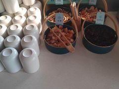 -蜜桃餐厅·伴山(湖滨商业街店)