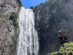 -刘伯温故里景区百丈漈
