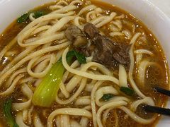 -晋合湘山西刀削面(中冀斯巴鲁大厦店)