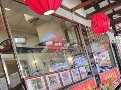 -川流不息·地道川菜·小龙虾(新松江路店)
