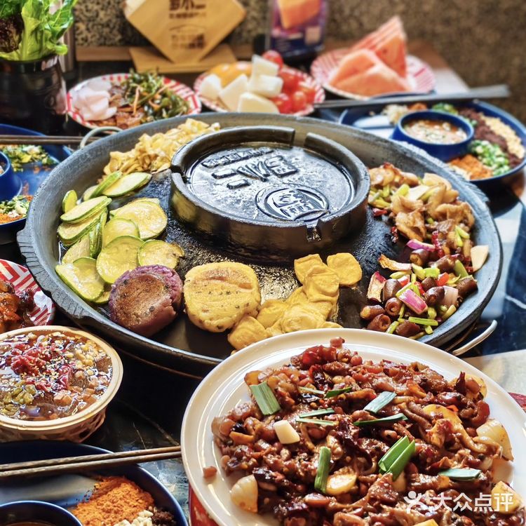 🍽️百年烙锅，贵州独有的美味传奇！  