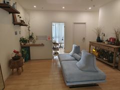 -至艾推拿院·三伏灸(昆城广场店)