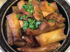 牛腩啫肠粉煲-点红点绿茗点居(客村店)