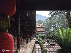 -峨眉山报国寺
