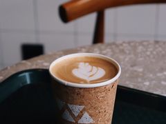 拿铁-Juicy Bakery(瑞景店)