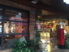 门面-B.O.M波姆烘焙(凤凰街店)