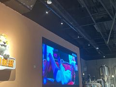 -HUZI虎滋精酿餐吧(京西大悦城店)