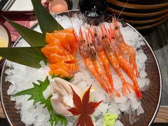 -牛YO寿喜烧·铁板烧和牛火锅自助(市府恒隆店)