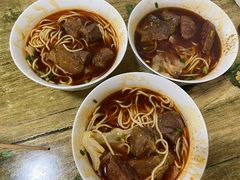 -易毛特色牛肉面(解放碑步行街店)