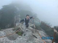 -罗田薄刀峰风景区