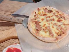 夏威夷披萨-花腰餐吧Bistro烧烤 傣味(传媒大学店)