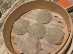 鸡汁杭州小笼包-桂满陇天书(南京德基旗舰店)