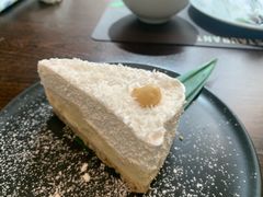 -Chom Cafe and Restaurant
