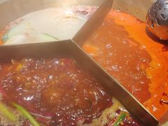 -周师兄大刀腰片火锅(洪崖洞旗舰店)