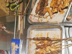 -马路牙子烧烤音乐酒馆(望京店)