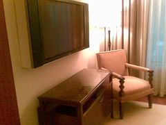 主卧电视-王府半岛酒店