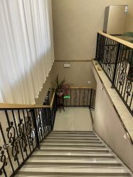 -伊美娜科技美肤中心