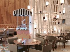 -松咖啡自助餐厅·松北香格里拉