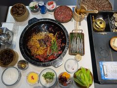 -卤校长老火锅(杨家坪直营店)