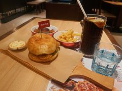 -必胜客(金高店)