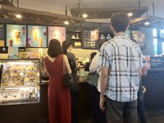 -星巴克(南宁民歌湖店)