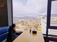 -平措康桑·和牛自助观景餐厅(布达拉宫店)