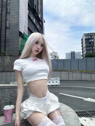 -丝语萱形象
