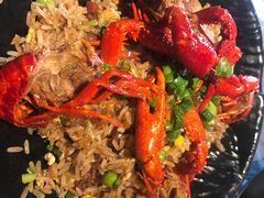 -虾易落味(杭州黄龙万科中心店)