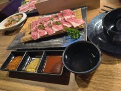 -山居屋炭火烧肉(厚街万达店)