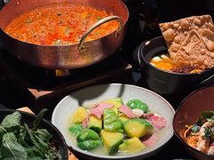 -Ameigo梅果·云贵川bistro(长宁来福士店)