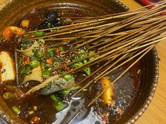 -虾弄弄海派小龙虾·牛羊蝎子火锅