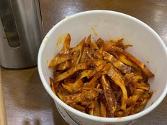 猪耳朵-猪脑壳凉面(武陵源店)