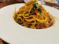 -天山集市(和家乐广场店)