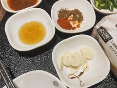 -军硕烤肉·部队火锅(二七万达店)