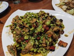 怪味牛柳-恩宏德餐馆(平山道店)