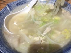 白菜炖冻豆腐五花肉-關東雪东北菜(中庚漫游城店)