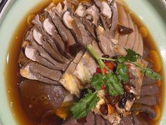 -天山集市(和家乐广场店)