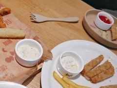 -菲滋意式餐厅(临平万达店)