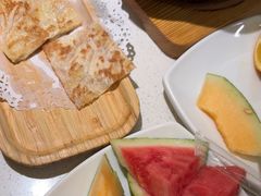 -小鱼小牛(世欧广场店)