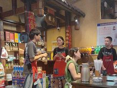 -富正毅三下锅·湘西韵味(天门山索道店)