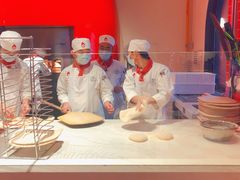 -城市大道红炉披萨烘焙坊