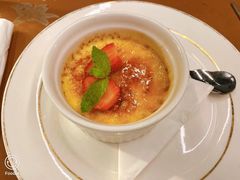 焦糖布丁-Golden Lily河内巴黎法越料理餐厅(建国西路店)