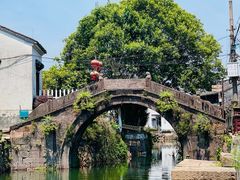 -丝绸小镇荻港古村