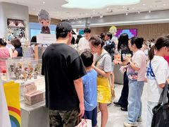 -泡泡玛特POPMART(国金街店)