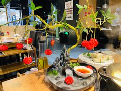 -一朵菌·野生菌探索家火锅(南亚店)