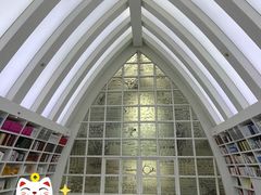 -钟书阁(松江泰晤士小镇店)