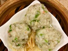 七彩鲮鱼球-点都德(聚福楼店)