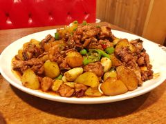 程氏大盘鸡-鑫小城故事·藕汤·家常菜(台北一路总店)